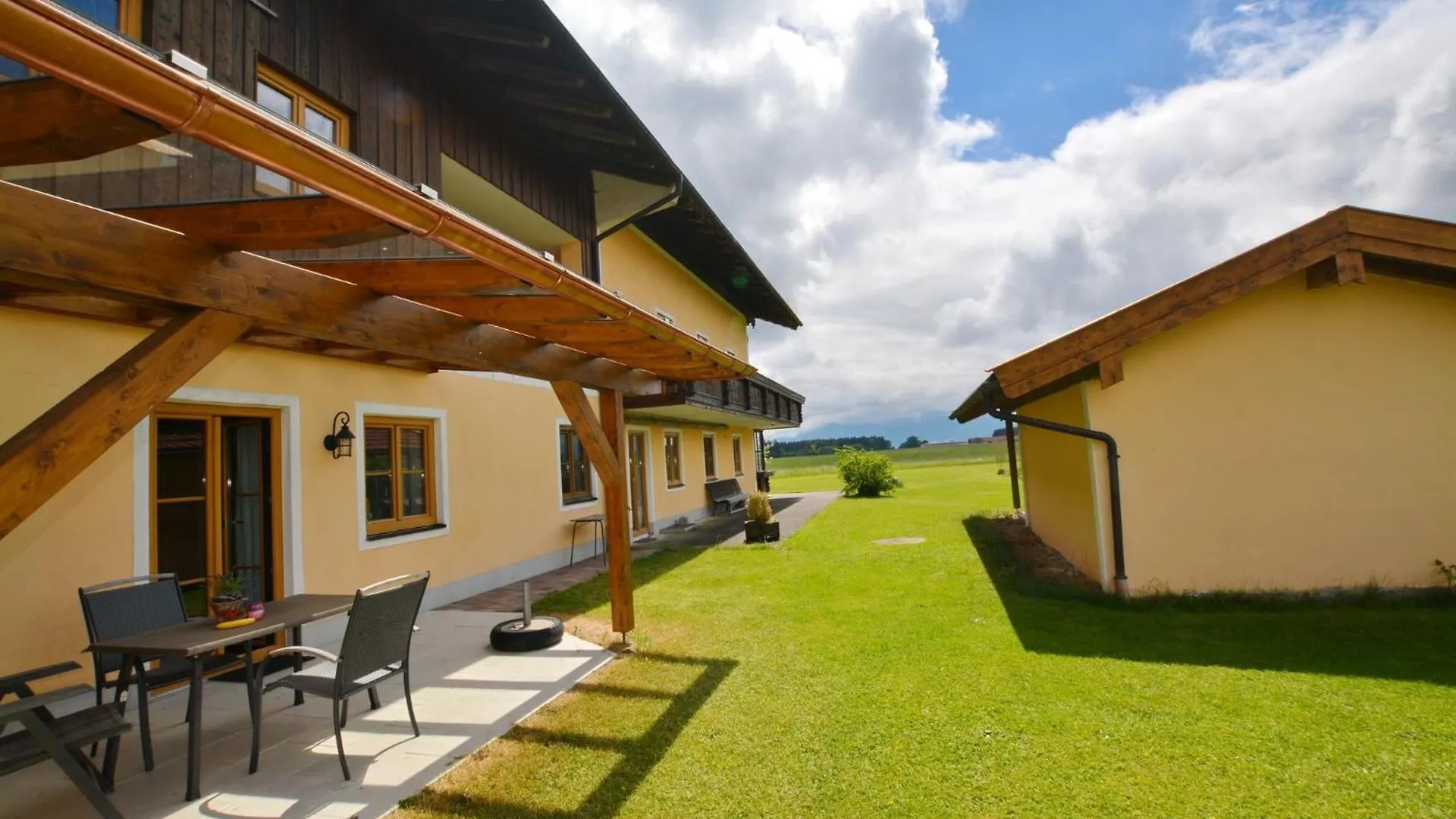 Meisterhof - Hartsee Eggstätt Apartmán